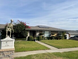 763 N Fillmore Ave in Rialto, CA - Building Photo