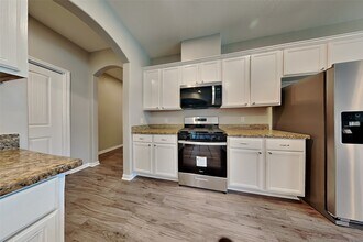 30710 Basil Trace Dr in Spring, TX - Building Photo - Building Photo