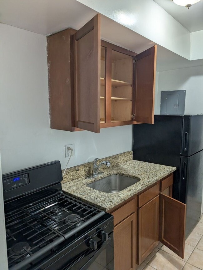 property at 2904 Nelson Pl SE