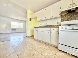 7357 Sepulveda Blvd, Unit 24 in Los Angeles, CA - Building Photo