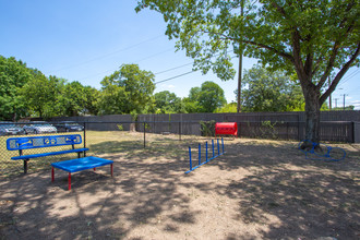 City View at Mueller in Austin, TX - Building Photo - Building Photo