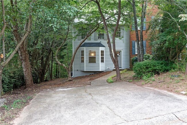 1697 Cedar Bluff Way in Marietta, GA - Building Photo - Building Photo