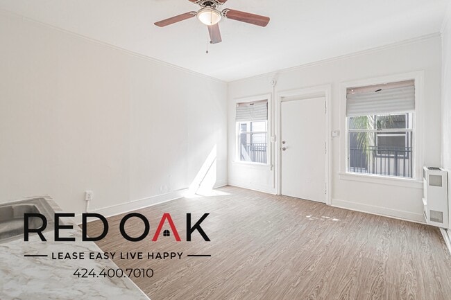 property at 1021 Mariposa Ave