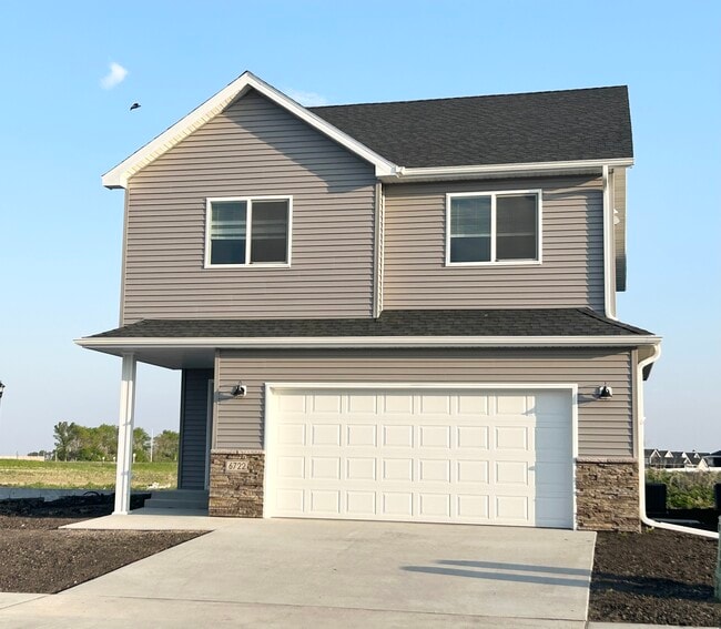 property at 6722 67th Ave S