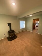 1036 SW 149th St, Unit Main House in Burien, WA - Building Photo - Building Photo