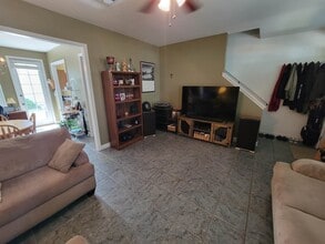 4278 Avon Park Cir in Tallahassee, FL - Building Photo - Building Photo
