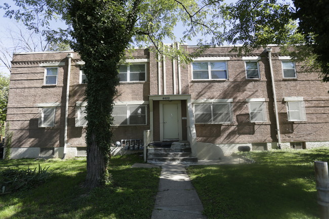 4600 Hillside Rd SE in Washington, DC - Foto de edificio - Building Photo