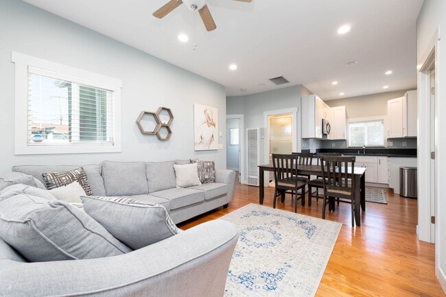 2419 Lincoln Ave in San Diego, CA - Building Photo - Building Photo