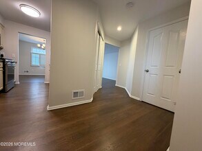 606 Bay Ave in Point Pleasant Beach, NJ - Building Photo - Building Photo