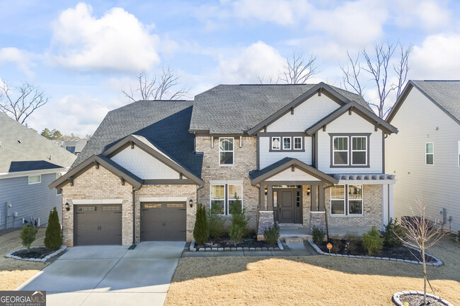 property at 690 Michigan Cir