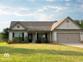 2105 Willow Pk Dr in Between, GA - Building Photo