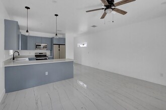 2921 Saginaw Ave in West Palm Beach, FL - Building Photo - Building Photo