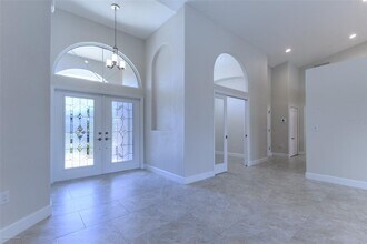 566 Port Bendres Dr in Punta Gorda, FL - Building Photo - Building Photo