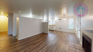 6801 SW Childs Rd in Lake Oswego, OR - Building Photo - Building Photo