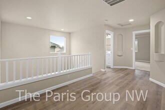 16825 SE 260th St in Covington, WA - Building Photo - Building Photo