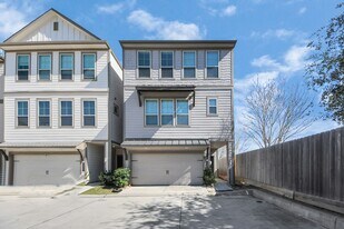 3402 Avondale Vw Dr in Houston, TX - Building Photo