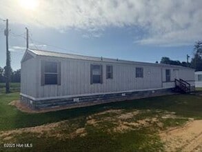3745 Burgaw Hwy in Jacksonville, NC - Building Photo - Building Photo