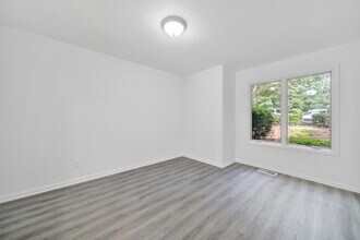 58 Ridgeport Rd in Clover, SC - Building Photo - Building Photo