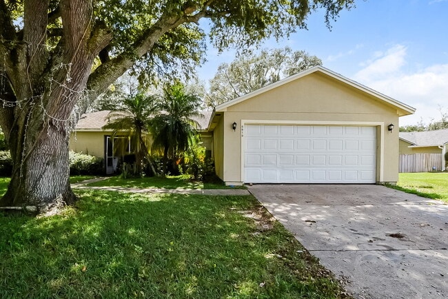 property at 6919 Sawmill Blvd