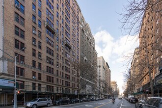 595 West End Ave in New York, NY - Building Photo - Building Photo