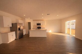 4564 SW 84th St Rd in Ocala, FL - Building Photo - Building Photo