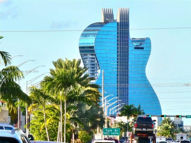 5934 Buchanan St in Hollywood, FL - Building Photo - Building Photo