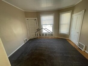 524 E Center St in Rochester, MN - Building Photo - Building Photo