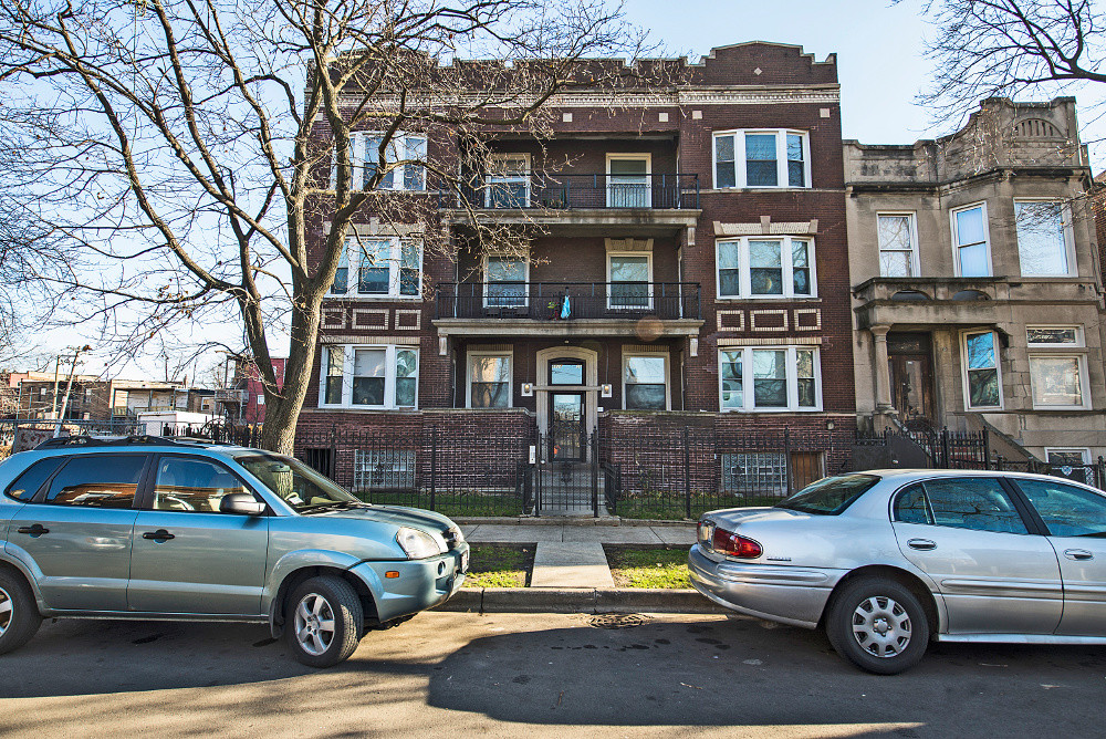 6033-35 S Vernon in Chicago, IL - Building Photo