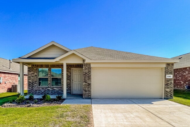 property at 1040 Crestview Dr