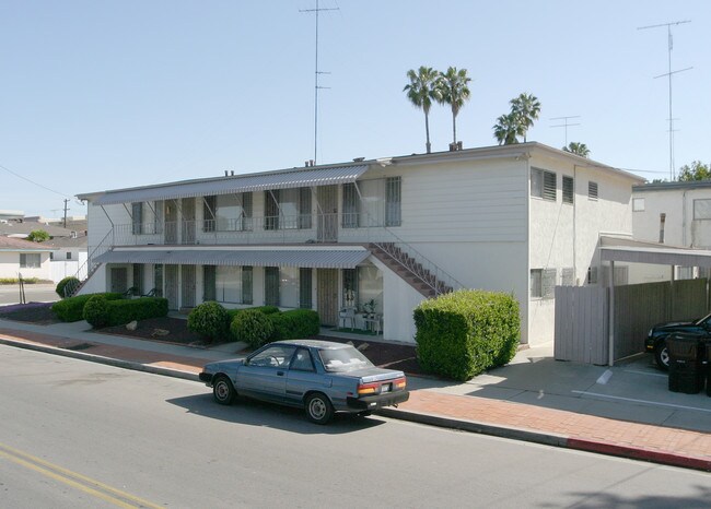 62nd Street Apartments in San Diego, CA - Building Photo - Building Photo