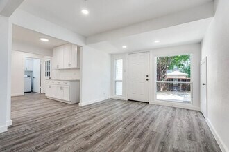 1805 Boulder Dr in Plano, TX - Building Photo - Building Photo