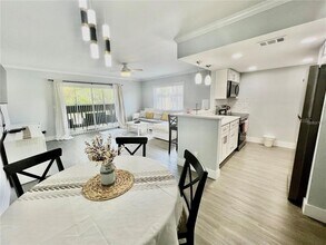 631 N Keene Rd in Clearwater, FL - Building Photo - Building Photo