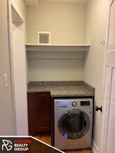 512 W Arlington Pl, Unit 4 in Chicago, IL - Building Photo - Building Photo
