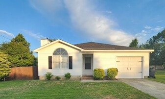 460 Belglade Rd in Grovetown, GA - Building Photo