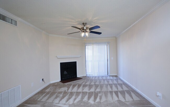 2800 McFarland in Tuscaloosa, AL - Foto de edificio - Building Photo