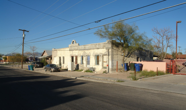 829-835 S 8th Ave in Tucson, AZ - Building Photo - Building Photo