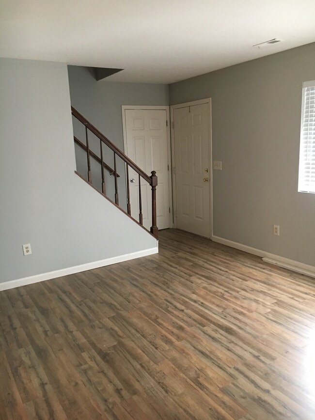 366 Rose Marie Ct in St. Peters, MO - Building Photo - Building Photo