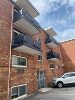 15 Euston Rd, Unit 2 in Boston, MA - Building Photo
