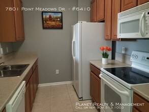 7801 Point Meadows Dr-Unit -#6410 in Jacksonville, FL - Building Photo - Building Photo