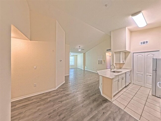 4102 Central Sarasota Pkwy in Sarasota, FL - Building Photo - Building Photo