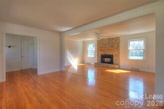 4306 Creemore Dr in Charlotte, NC - Building Photo - Building Photo