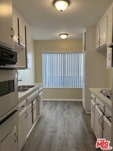 7521 Hampton Ave in West Hollywood, CA - Building Photo - Building Photo