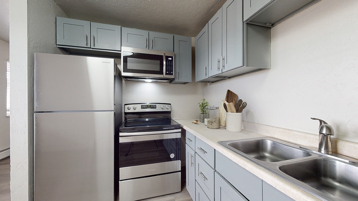 Marlu in Denver, CO - Building Photo