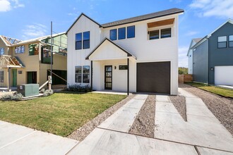 6305 Friendswood Dr-Unit -Unit 1 in Austin, TX - Building Photo - Building Photo