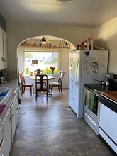 1421 Lakeway Dr in Bellingham, WA - Building Photo - Building Photo