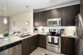 7216 Staffordshire Blvd in Houston, TX - Building Photo - Building Photo