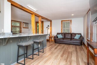 16 Converse St in Greenville, SC - Building Photo - Building Photo