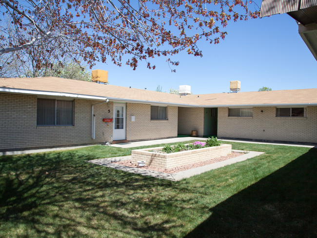 Heather Ridge Apartments in Grand Junction, CO - Building Photo - Building Photo