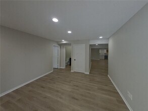 21313 Independence Ave in Lakeville, MN - Building Photo - Building Photo