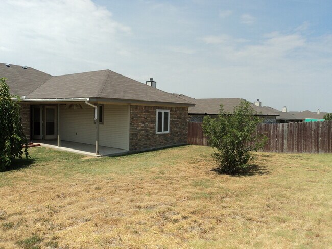 3501 Woodrow Dr in Killeen, TX - Building Photo - Building Photo